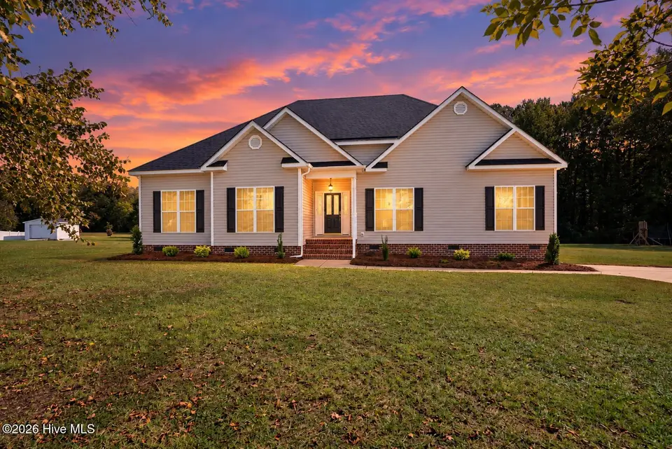 8453 Carter Grove Drive, Elm City, NC 27822 — 3-bedroom home in Carter Grove, Elm City, NC, photo 1 of 35: Twilight