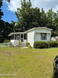 2279 Camelia Drive SW, Supply, NC 28462 — 2-bedroom manufactured home in Driftwood Acres, Supply, NC, photo 1 of 22