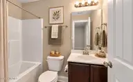 205 E Murrow Lane, Jacksonville, NC 28546 — 2-bedroom townhome in Carolina Plantations, Jacksonville, NC, photo 10 of 12