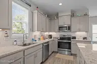 250 Great Egret Way, Beaufort, NC 28516 — 3-bedroom townhome in Beau Coast, Beaufort, NC, photo 12 of 51: Kitchen