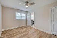 617 Windemere Road, Wilmington, NC 28405 — 4-bedroom home in Windemere, Wilmington, NC, photo 20 of 56: 617WindemereRoad-35