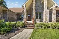 106 Bogey Court, Hampstead, NC 28443 — 4-bedroom home in Belvedere, Hampstead, NC, photo 5 of 52: 106BogeyCourt-5