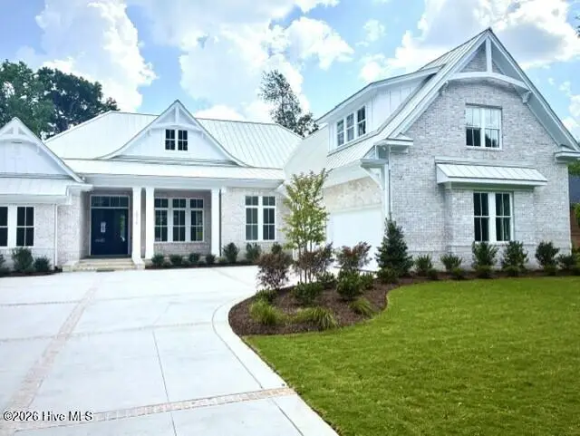 2016 Spanish Wells Drive, Wilmington, NC 28405 — 5-bedroom home in Landfall, Wilmington, NC, photo 1 of 1