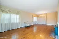 1210 Essex Drive, Wilmington, NC 28403 — 5-bedroom home in Glen Arden, Wilmington, NC, photo 19 of 62