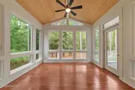 100 Greenbriar Lane, Washington, NC 27889 — 3-bedroom waterfront home in Pamlico Plantation, Washington, NC, photo 12 of 44: 40-web-or-mls-LHV_1235