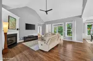 101 Beaumont Circle, Hampstead, NC 28443 — 4-bedroom waterfront home in Crown Pointe, Hampstead, NC, photo 10 of 42: DSC00269