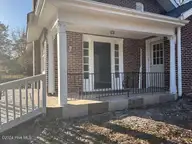 201 W Highland Avenue, Kinston, NC 28501 — 3-bedroom home, Kinston, NC, photo 22 of 27: IMG_2020