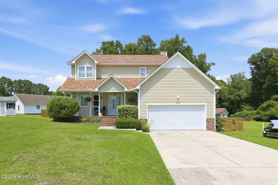 437 Foxhunt Lane, Havelock, NC 28532 — 3-bedroom home in Hills Of Foxcroft, Havelock, NC, photo 1 of 63: 1-web-or-mls-0C0A5337_edit
