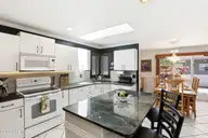143 Red Bird Lane, Hampstead, NC 28443 — 3-bedroom home in Belvedere, Hampstead, NC, photo 16 of 54: 16_143_red_bird_ln_016