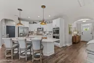 174 Holly Springs Court, Southern Pines, NC 28387 — 3-bedroom home in Mid South Club, Southern Pines, NC, photo 14 of 53: Breakfast Bar