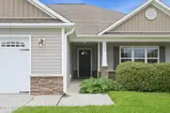 104 Cavalier Drive, Jacksonville, NC 28546 — 3-bedroom home in Carolina Plantations, Jacksonville, NC, photo 4 of 51