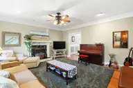 310 Bayshore Drive, Wilmington, NC 28411 — 4-bedroom waterfront home in Bayshore Estates, Wilmington, NC, photo 10 of 56: 10_310_bayshore_dr_010