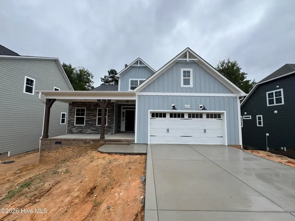 675 Watauga Lane 585, Aberdeen, NC 28315 — 4-bedroom home in Legacy Lakes, Aberdeen, NC, photo 1 of 22: IMG_2516