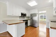 105 Glenn Laurel Drive, Pikeville, NC 27863 — 4-bedroom home in Glenn Laurel, Pikeville, NC, photo 14 of 40: 32-105 Glenn Laurel Dr-32