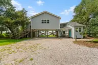 221 Creek Road, Beaufort, NC 28516 — 2-bedroom waterfront home in Royal Place, Beaufort, NC, photo 5 of 59: Premier access to Adams Creek