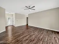 501 Millbrooke Circle, Elizabeth City, NC 27909 — 4-bedroom home in Millbrooke, Elizabeth City, NC, photo 16 of 37: Living Room