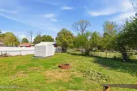 400 Seminole Trail, Jacksonville, NC 28540 — 3-bedroom home in Northwoods, Jacksonville, NC, photo 24 of 25: seminole-24