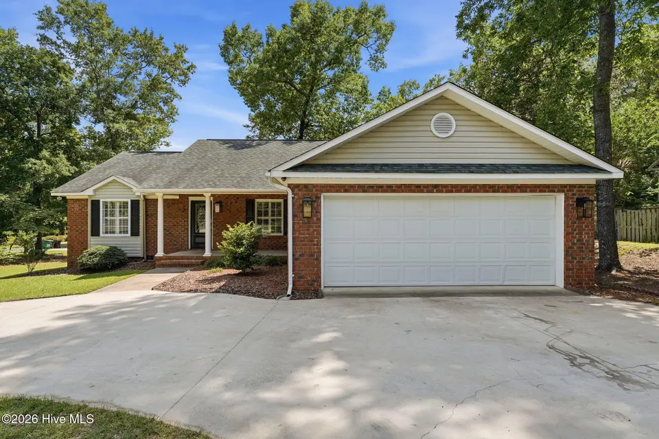 2 Ash Court, Pinehurst, NC 28374 — 3-bedroom home in Unit 12, Pinehurst, NC, photo 1 of 56: 1-web-or-mls-DSC02275