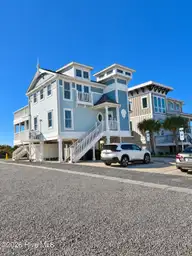 1027 Crosby Circle SW, Sunset Beach, NC 28468 — 4-bedroom home in Ocean Ridge Plantation, Sunset Beach, NC, photo 24 of 33: Beach house