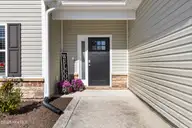 302 Crossroads Store Drive, Jacksonville, NC 28546 — 4-bedroom home in Onslow Bay, Jacksonville, NC, photo 4 of 35