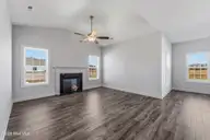 303 Water Wagon Trail, Jacksonville, NC 28546 — 5-bedroom home in Stateside, Jacksonville, NC, photo 14 of 45: DSC05095