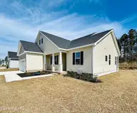 265 Browns Ferry Road, Jacksonville, NC 28546 — 4-bedroom home in Towne Pointe, Jacksonville, NC, photo 3 of 60: 3-IMG_7640