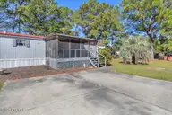 2387 Jolly Roger Drive SW, Supply, NC 28462 — 2-bedroom manufactured home in Buccaneer Hills, Supply, NC, photo 3 of 40: 38-Final 2387 Jolly Roger Dr SW Supply-R