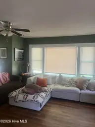 307 Hickory Street, Greenville, NC 27858 — 2-bedroom home in College Heights, Greenville, NC, photo 5 of 18: IMG_5868