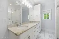 3500 Denim Court, New Bern, NC 28562 — 3-bedroom home in Carolina Colours, New Bern, NC, photo 23 of 62: Primary bathroom