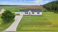 993 Aspen Ridge Court, Deep Run, NC 28525 — 3-bedroom home in Aspen Ridge, Deep Run, NC, photo 15 of 47: 15-993 Aspen Ridge Ct-15