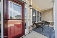 304 Bear Run, Maple Hill, NC 28454 — 5-bedroom home in Southwest Plantation, Maple Hill, NC, photo 4 of 63: 5-web-or-mls-05