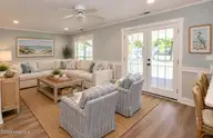 261 Green Bay Road NW, Ocean Isle Beach, NC 28469 — 3-bedroom home, Ocean Isle Beach, NC, photo 11 of 35