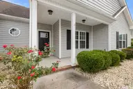 412 Moss Springs Drive, Swansboro, NC 28584 — 3-bedroom home in Coldwater Creek, Swansboro, NC, photo 4 of 32: moss-4
