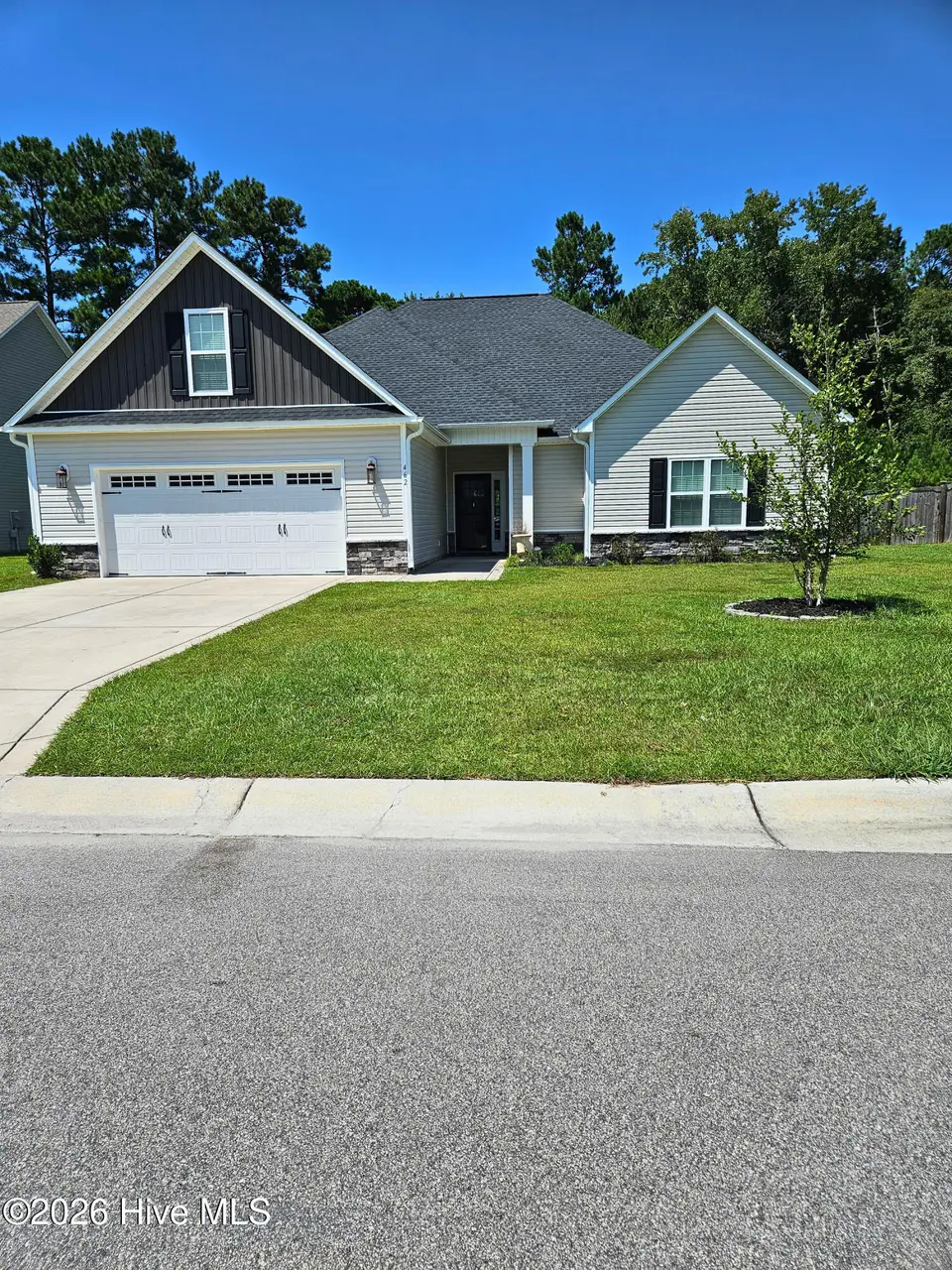 462 Water Wagon Trail, Jacksonville, NC 28546 — 4-bedroom home in Stateside, Jacksonville, NC, photo 1 of 63