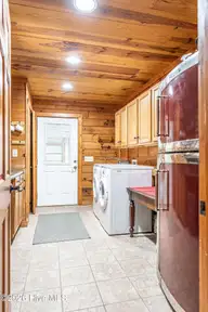 105 Lakewood Drive, Aberdeen, NC 28315 — 3-bedroom waterfront home in Lake Diamond, Aberdeen, NC, photo 17 of 60