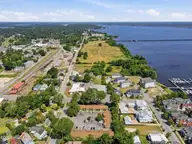 403 Queen Street, New Bern, NC 28560 — 2-bedroom home in New Bern Downtown Historic, New Bern, NC, photo 10 of 59: 10_dji_0464