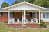 910 Old Grantham Road, Goldsboro, NC 27530 — 3-bedroom home in Hillsdale, Goldsboro, NC, photo 9 of 47: 910 Old Grantham Road