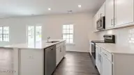1040 Misty Creek Drive, Aberdeen, NC 28315 — 3-bedroom home in Collinswood, Aberdeen, NC, photo 8 of 34: Kitchen