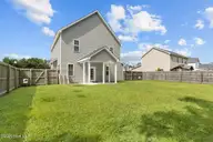 833 Tuscarora Trail, Jacksonville, NC 28546 — 4-bedroom home in Wantland's Ferry @ Towne Pointe, Jacksonville, NC, photo 5 of 35