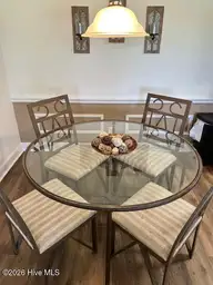 330 S Middleton Drive NW Unit 505, Calabash, NC 28467 — 2-bedroom waterfront condo in Brunswick Plantation, Calabash, NC, photo 17 of 72: 505 dining room