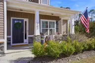 247 Bloomington Lane, Wilmington, NC 28411 — 4-bedroom home in Wendover South, Wilmington, NC, photo 4 of 45: 4_247_bloomington_ln_004