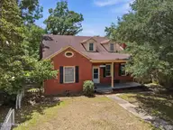 1503 National Avenue, New Bern, NC 28560 — 4-bedroom home in National Heights, New Bern, NC, photo 6 of 40: 1503 National Avenue
