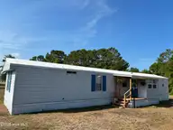1541 Pelican Place SW, Shallotte, NC 28470 — 2-bedroom manufactured home in Shell Point, Shallotte, NC, photo 2 of 14