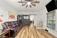 215 Jonaquins Drive, Beaufort, NC 28516 — 3-bedroom home in Jonaquin Landing, Beaufort, NC, photo 11 of 51: 40-web-or-mls-215-Jonaquins-057_edit