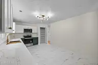 300 Walnut Drive, Jacksonville, NC 28540 — 3-bedroom home in Kenwood Homes, Jacksonville, NC, photo 10 of 32