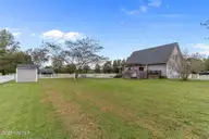 74 S Hummingbird Lane, Rocky Point, NC 28457 — 3-bedroom home in Highsmith Estates, Rocky Point, NC, photo 5 of 38: 4-web-or-mls-BTS03952