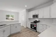 225 Lakeway Drive, West End, NC 27376 — 4-bedroom home in Seven Lakes West, West End, NC, photo 21 of 48: 23-web-or-mls-DSC05615