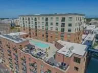 14 Grace Street #1122, Wilmington, NC 28401 — 1-bedroom condo in River Place, Wilmington, NC, photo 1 of 32: Overlook at River Place Exterior