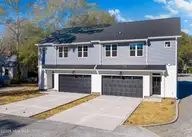 4926 Oleander Drive Unit B, Wilmington, NC 28403 — 3-bedroom townhome, Wilmington, NC, photo 7 of 33: 4926 Oleander Dr Unit B MLS-4