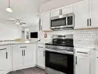 237 Shallowbag Bay Lane, Jacksonville, NC 28546 — 3-bedroom townhome in Towne Pointe, Jacksonville, NC, photo 15 of 52